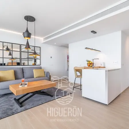Higueronrentals Wave شقة فوينخيرولا