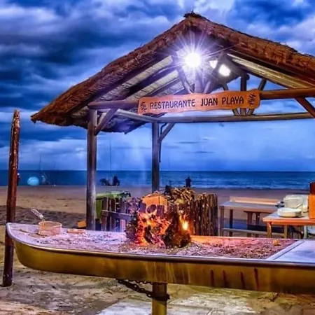 Higueronrentals Wave شقة فوينخيرولا