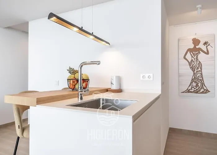 Higueronrentals Wave